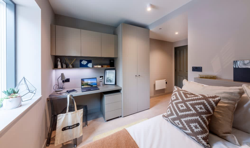 The Garage - Egham - chambre - ImmoJeune