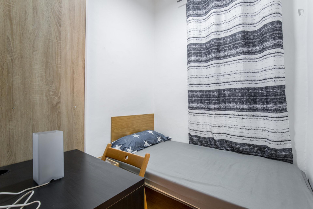 Charismatic single bedroom in a student flat, in El Raval - Barcelone - chambre - ImmoJeune
