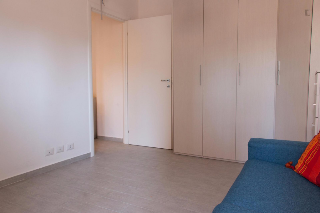 Neat 1-bedroom apartment in residential Vigentino - Milan - chambre - ImmoJeune