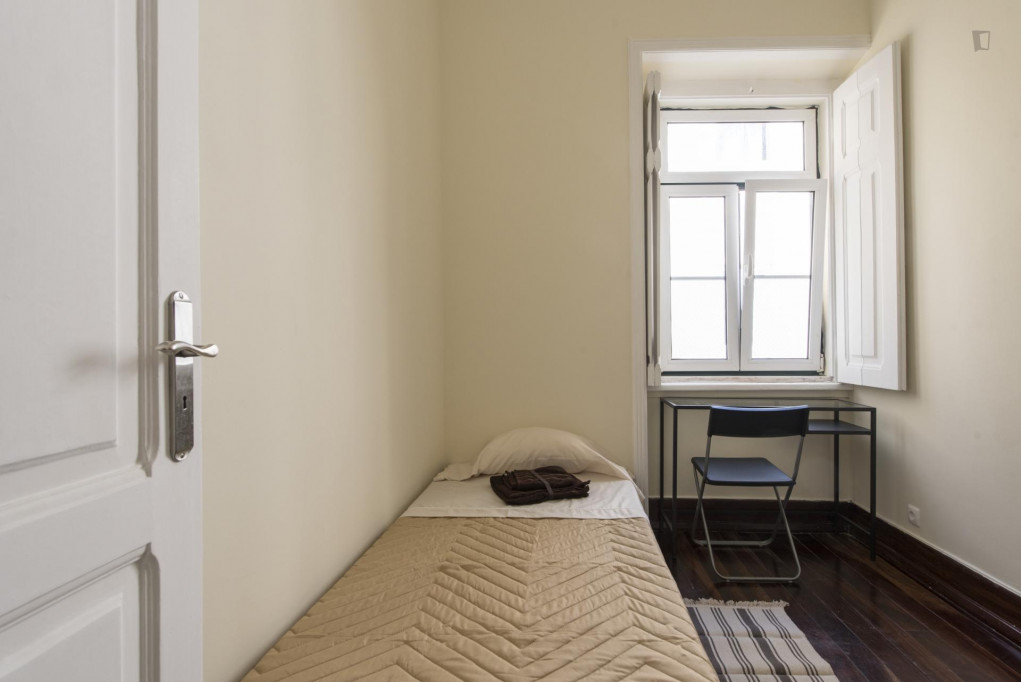 Comfy single bedroom near Instituto Superior de Agronomia - Lisbonne - chambre - ImmoJeune