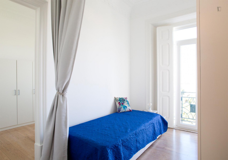 Single bedroom next to Instituto Superior Técnico - Lisbonne - chambre - ImmoJeune