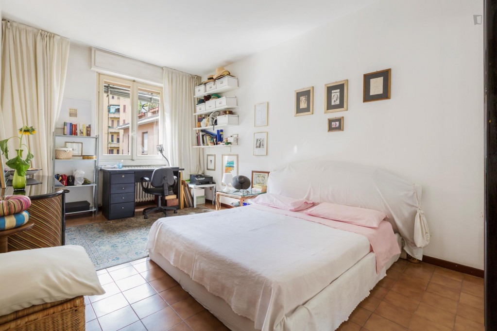 Neat double bedroom in Calvairate neighbourhood - Milan - chambre - ImmoJeune
