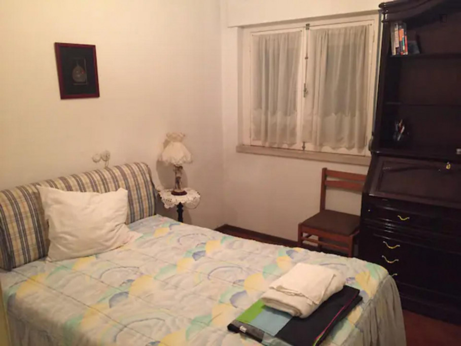 Alluring single bedroom in residential Barreira - Leiria - chambre - ImmoJeune