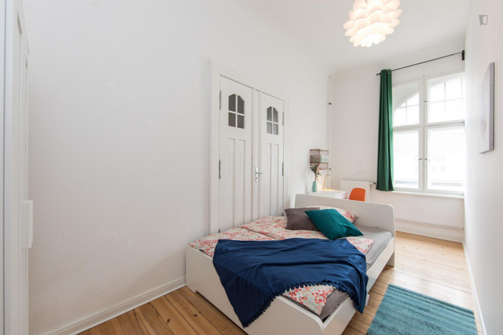 Charming double bedroom in Niederschöneweide - Berlin - chambre - ImmoJeune