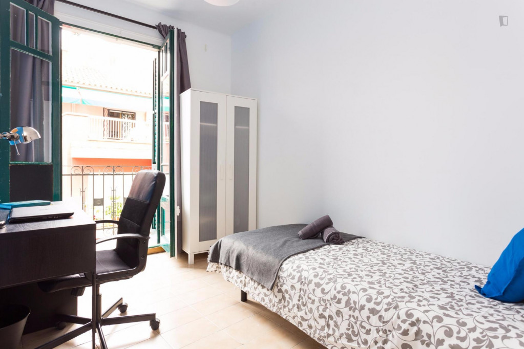 Single bedroom close to the Poble-sec metro station - Barcelone - chambre - ImmoJeune