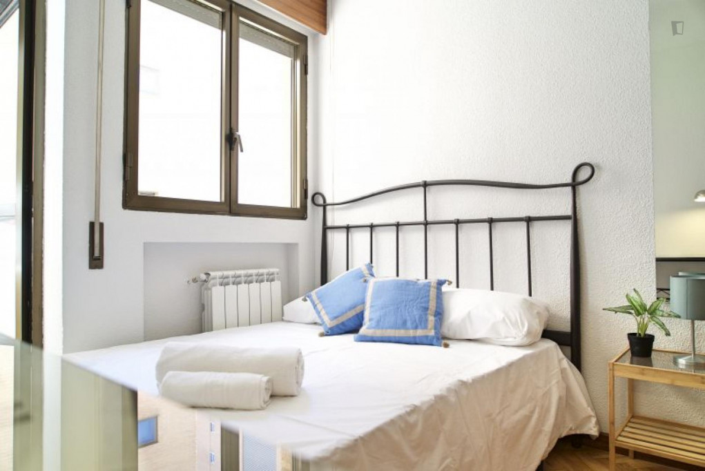Student-friendly double bedroom in Peñagrande - Madrid - chambre - ImmoJeune