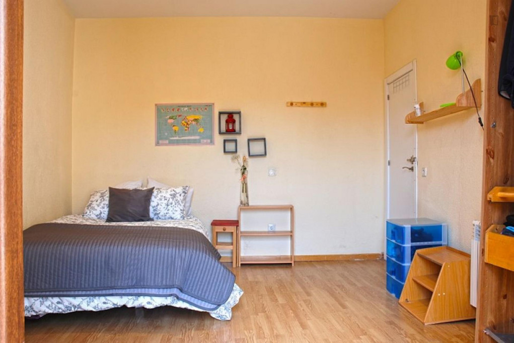 Double bedroom in bohemian La Latina - Madrid - chambre - ImmoJeune