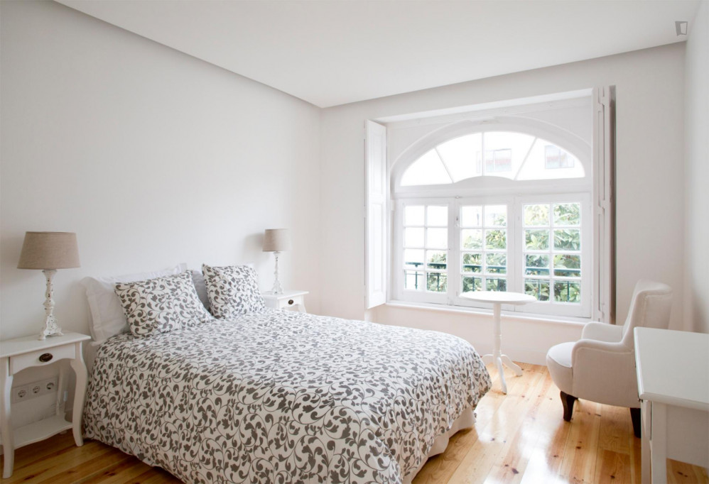 Stunning room near metro Anjos - Lisbonne - chambre - ImmoJeune