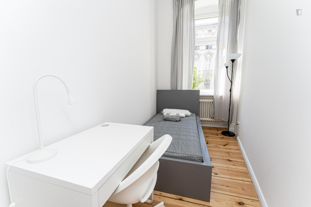 Excellent single bedroom in Neukölln - Berlin - chambre - ImmoJeune