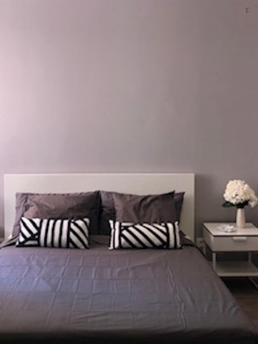 Very nice ensuite bedroom - room 4 - Lisbonne - chambre - ImmoJeune