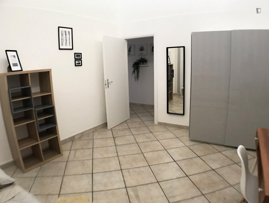 Single bedroom, with balcony, in shared apartment - Rome - chambre - ImmoJeune