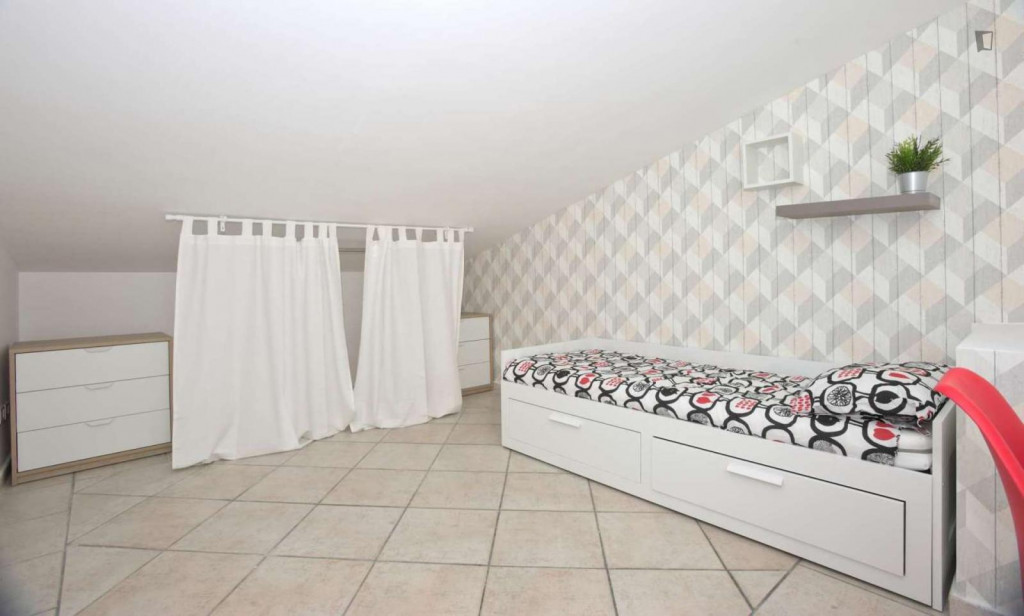 Single room close to Torre Gaia station - Rome - chambre - ImmoJeune