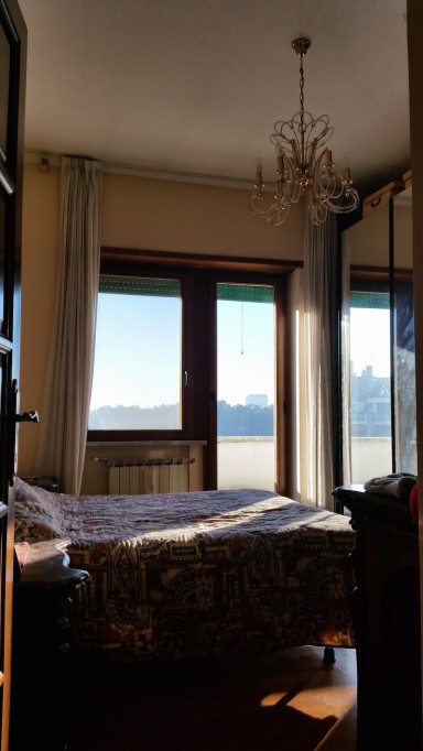 Cosy double bedroom close to Palazzo dei Congressi - Rome - chambre - ImmoJeune