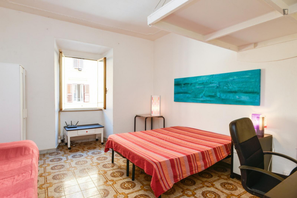 Nice twin bedroom in the heart of San Lorenzo neighbourhood - Rome - chambre - ImmoJeune