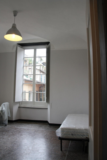 Nice single bedroom near Darsena metro station