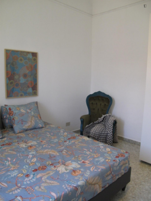 Double bedroom in a 4-bedroom apartment near Piazza Don Luigi Sturzo