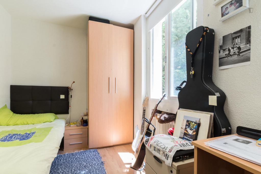 Snug single bedroom near the University City of Madrid - Madrid - chambre - ImmoJeune