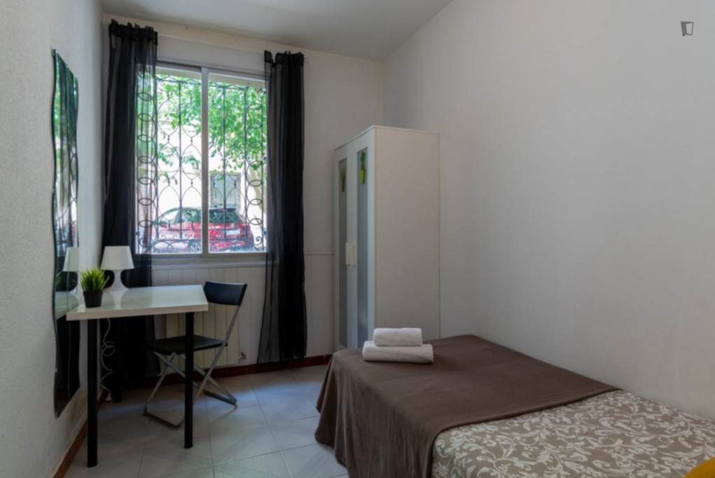 Bright single room in Arapiles, near Ciudad Universitaria - Madrid - chambre - ImmoJeune
