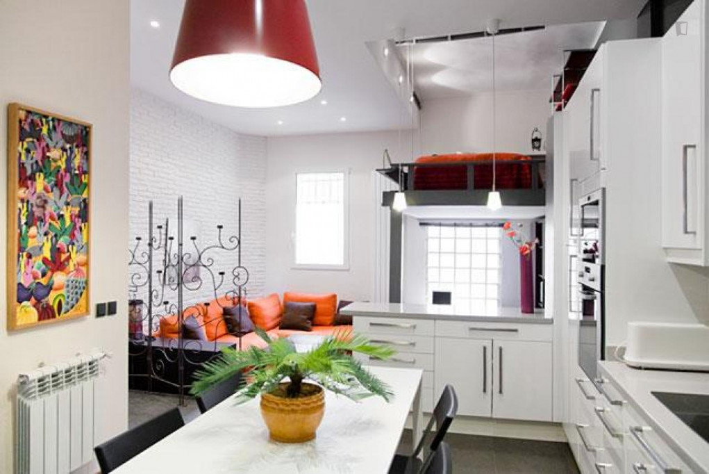 Quiet 1-bedroom apartment in Arapiles - Madrid - chambre - ImmoJeune