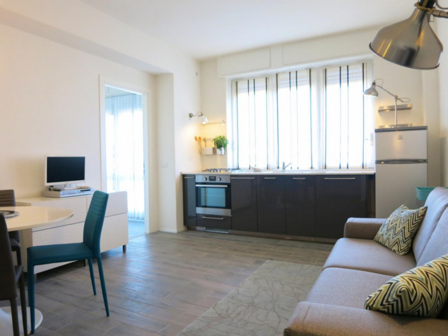 Renovated extremely bright 45 m / 590 ft flat - Milan - chambre - ImmoJeune