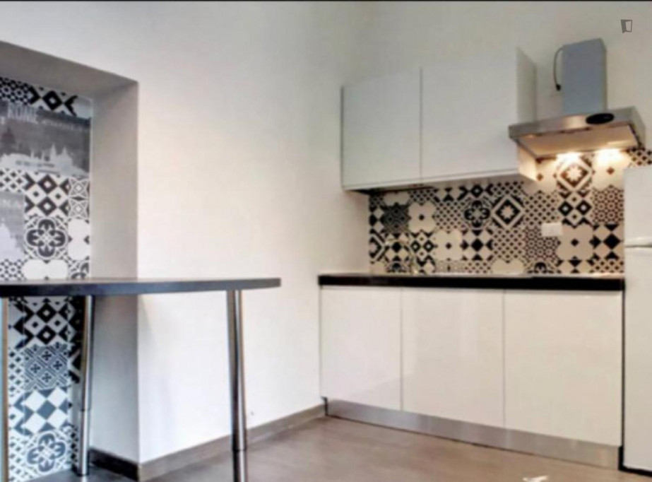 Studio in zona Porta Romana - Milan - chambre - ImmoJeune