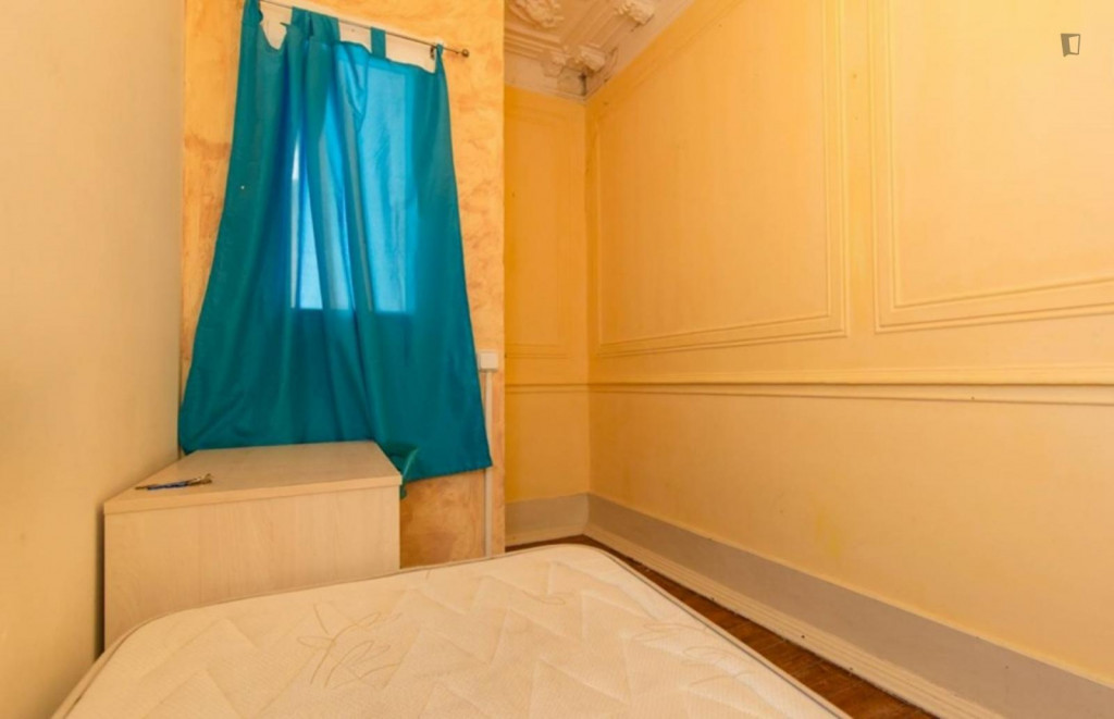 Comfy single bedroom in Saldanha - Lisbonne - chambre - ImmoJeune