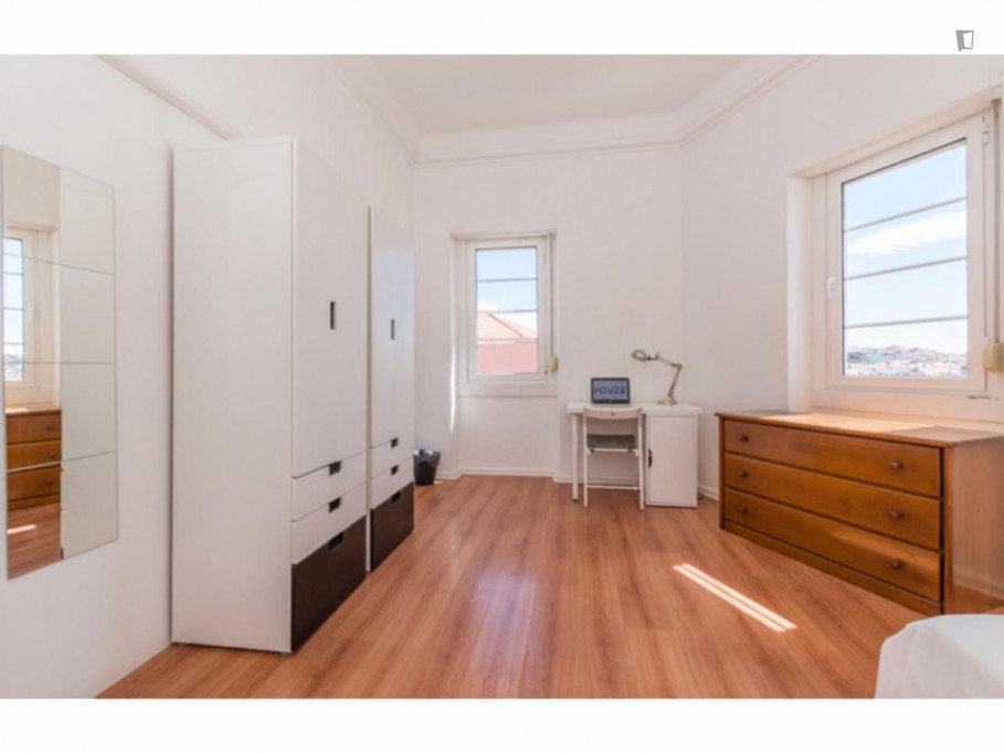 Double bedroom close to IST ref 409 - Lisbonne - chambre - ImmoJeune