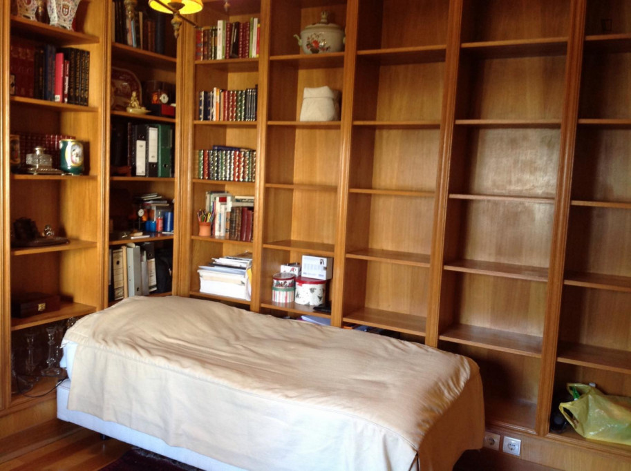 Single bedroom in 4-bedroom house - Lisbonne - chambre - ImmoJeune
