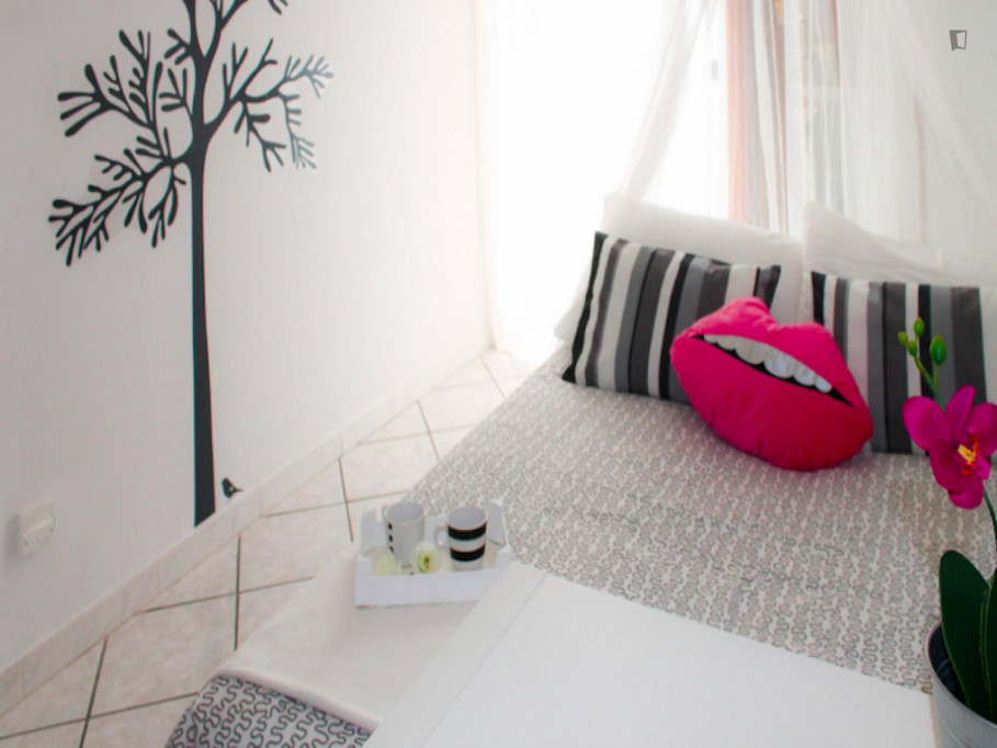 Modern double ensuite bedroom in Segano neighbourhood, close to CA Granda metro station - Milan - chambre - ImmoJeune