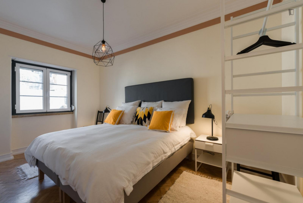 Marvellous 2-bedroom apartment close to Castelo de São Jorge - Lisbonne - chambre - ImmoJeune