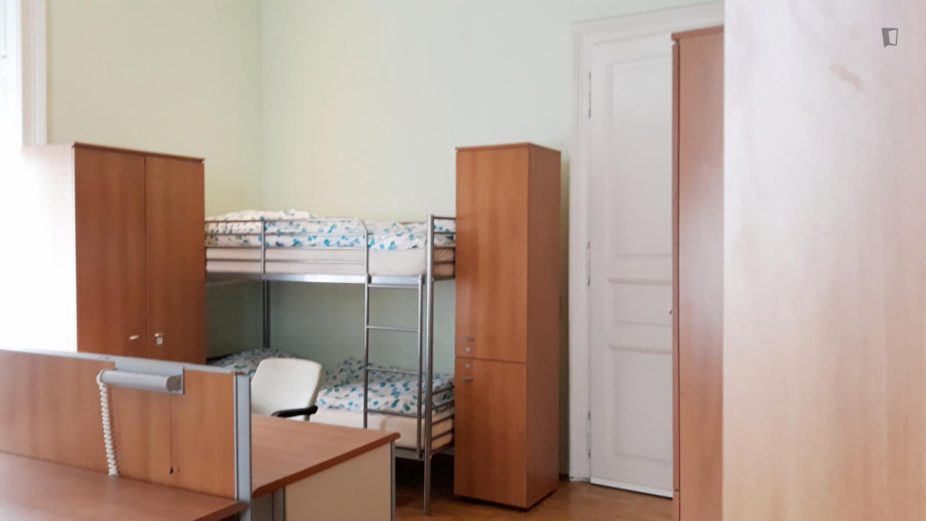 Bed in a 4-bed dorm, in a residence in Újlipótváros - Budapest - chambre - ImmoJeune