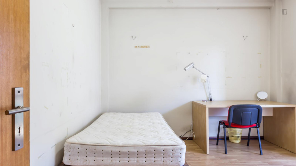 Modern single bedroom in Ramalde - Porto - chambre - ImmoJeune