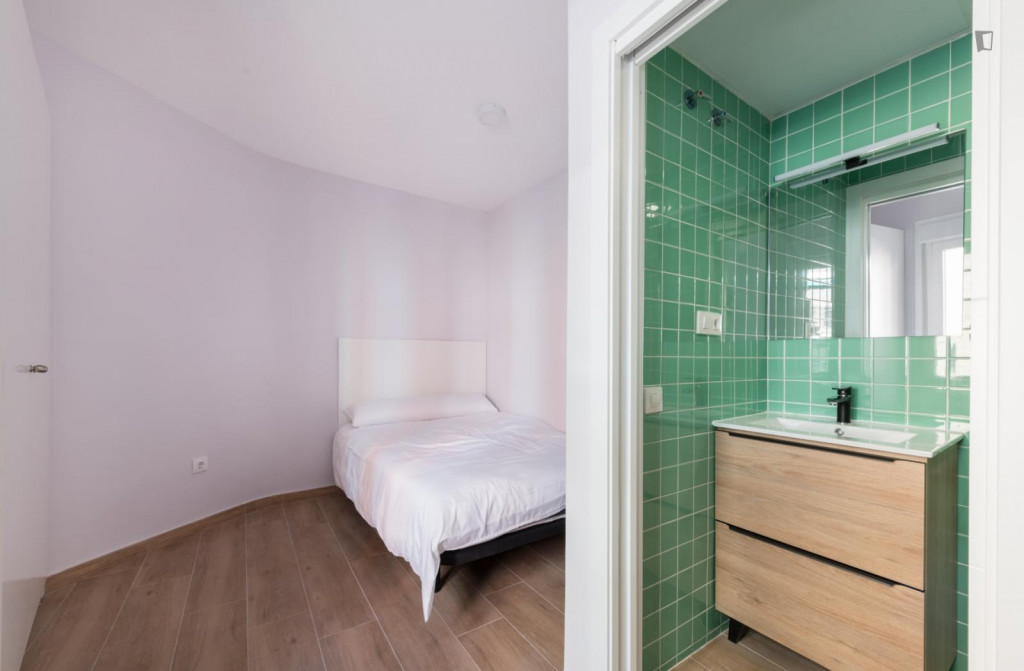 Student-friendly double ensuite bedroom, in Getafe - Madrid - chambre - ImmoJeune