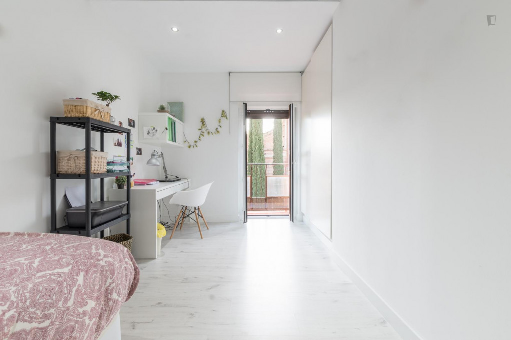 Fresh single bedroom close to Universidad de Alcalá - Madrid - chambre - ImmoJeune