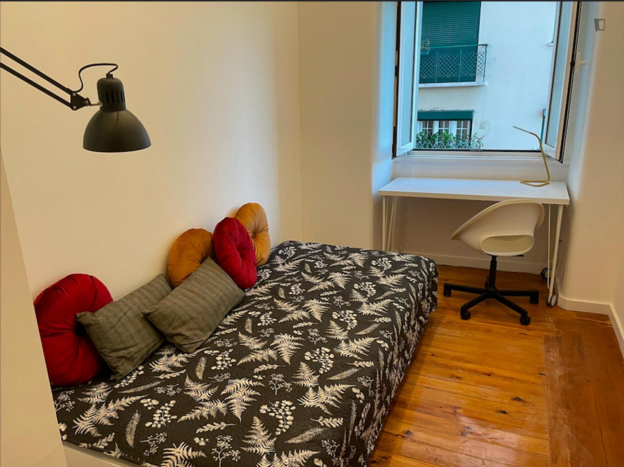 Very neat single bedroom in student-popular Alameda neighbourhood - Lisbonne - chambre - ImmoJeune