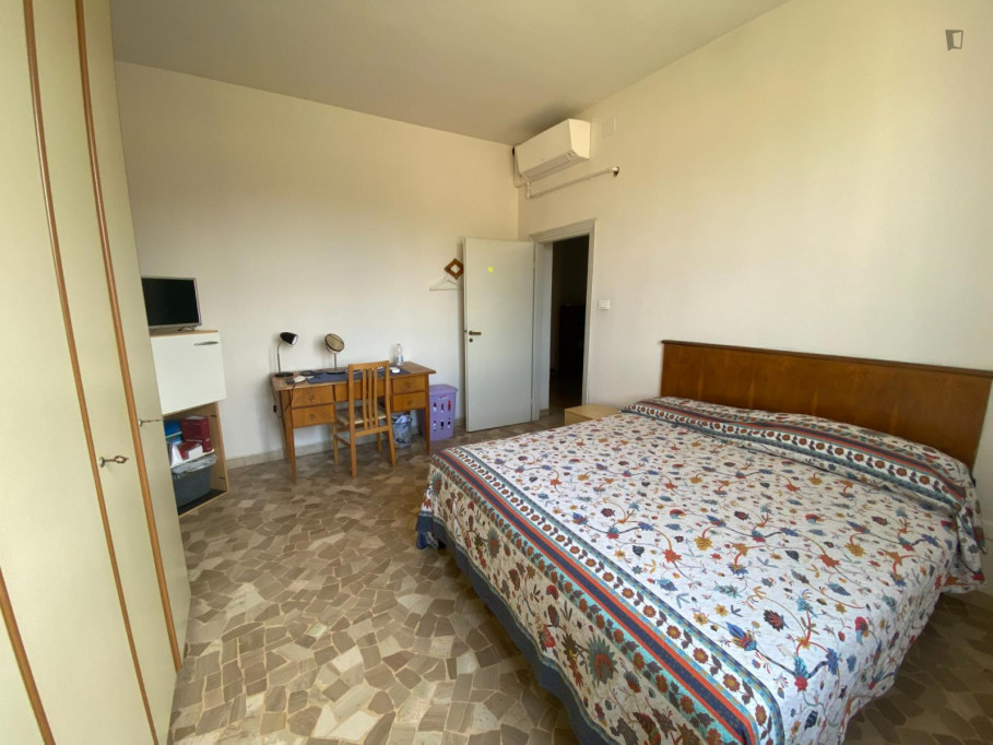 Bella camera grande e luminosa - Bologne - chambre - ImmoJeune
