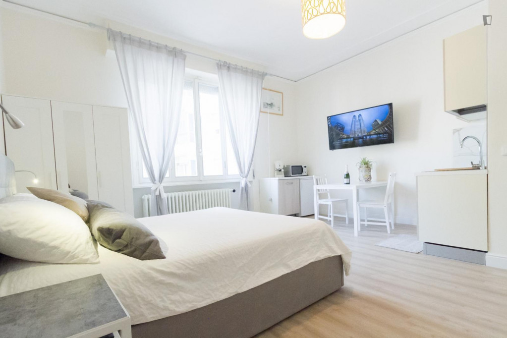 Exquisite studio at Porta Santa Croce - Florence - chambre - ImmoJeune