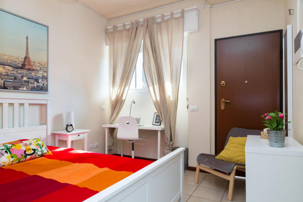 Pleasant double bedroom in the centre of Padua - Padova - chambre - ImmoJeune