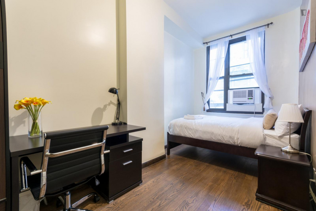 Amazing double bedroom in a 2-bedroom apartment near Chrysler Building - New York City - chambre - ImmoJeune