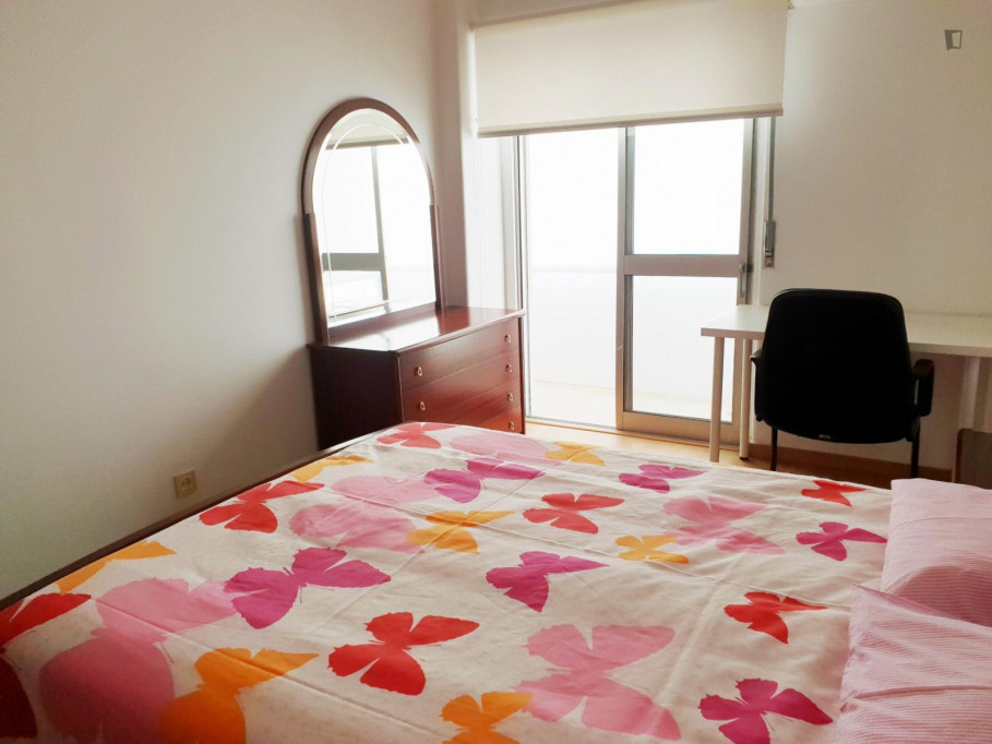 Splendid Single bedroom near IST and Alameda Metro station - Lisbonne - chambre - ImmoJeune