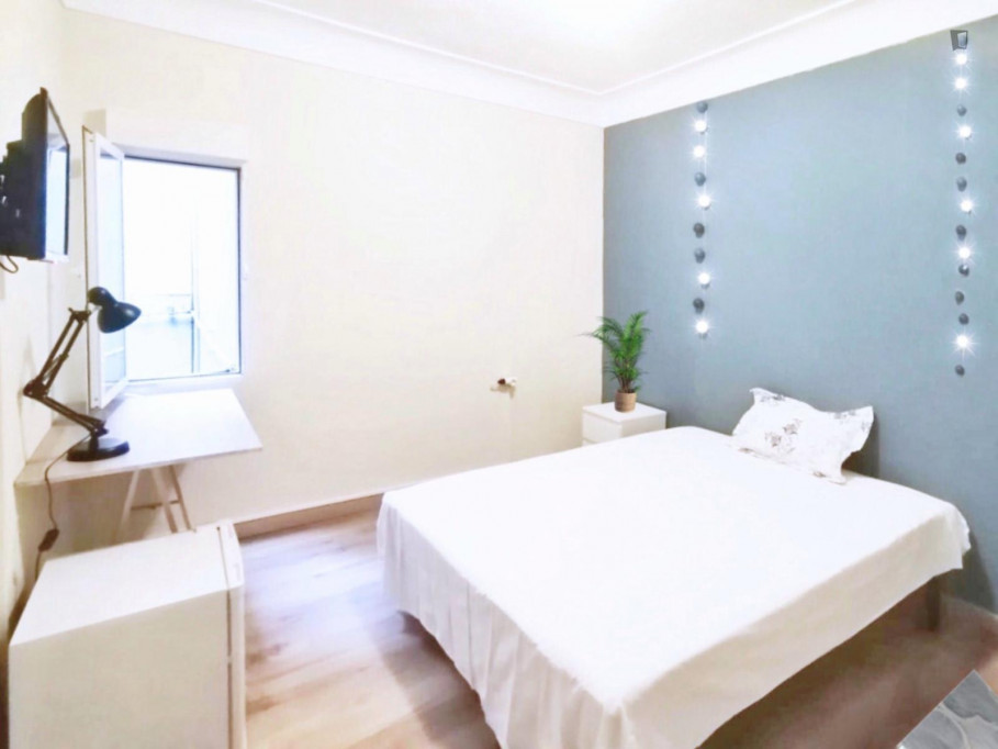 Double bedroom near the Alicante train station - Alicante - chambre - ImmoJeune