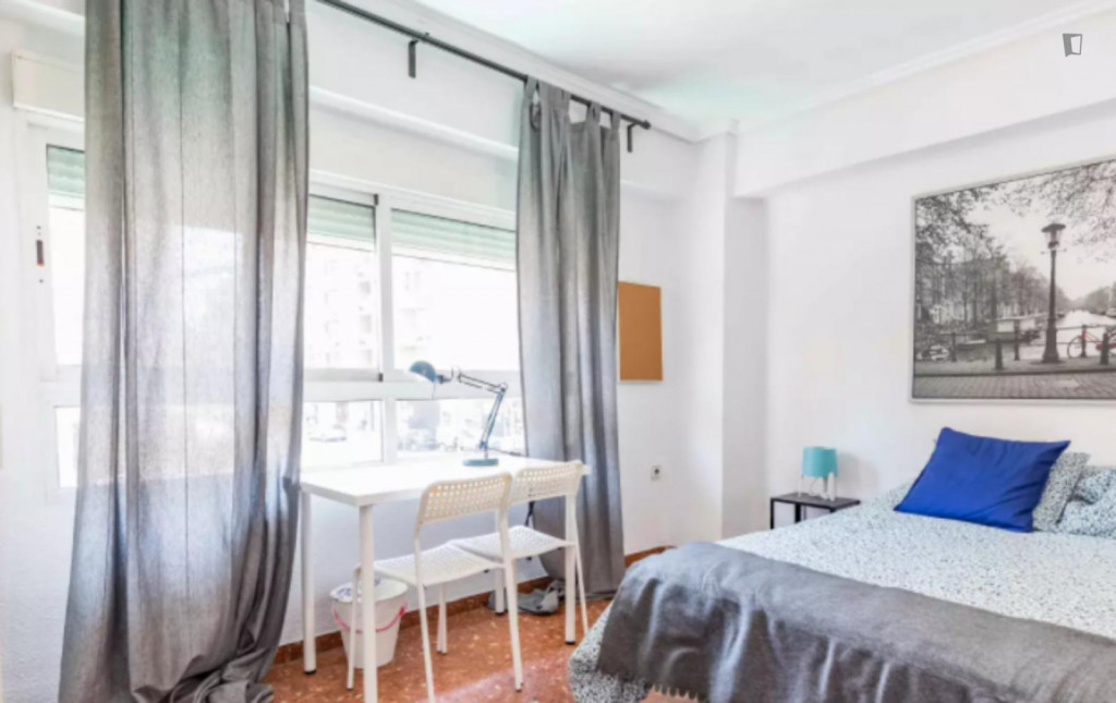 Relaxing double bedroom in Albors - Valence - chambre - ImmoJeune