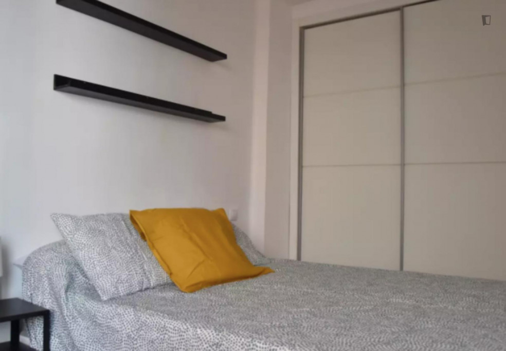Welcoming double bedroom in Sant Francesc