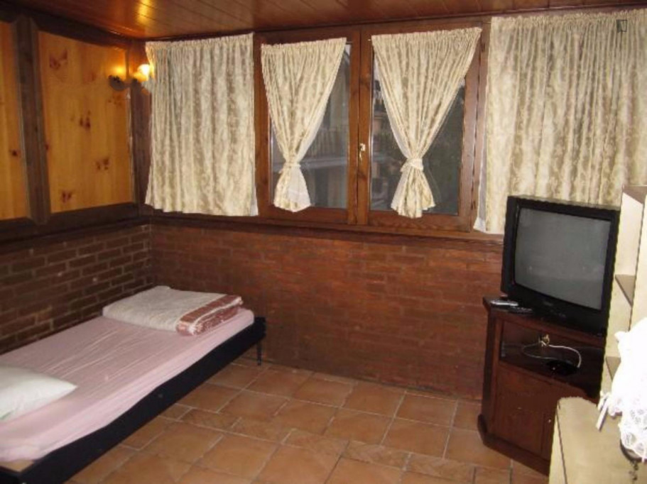 Stanza da Letto Singola in Tor Vergata - Rome - chambre - ImmoJeune