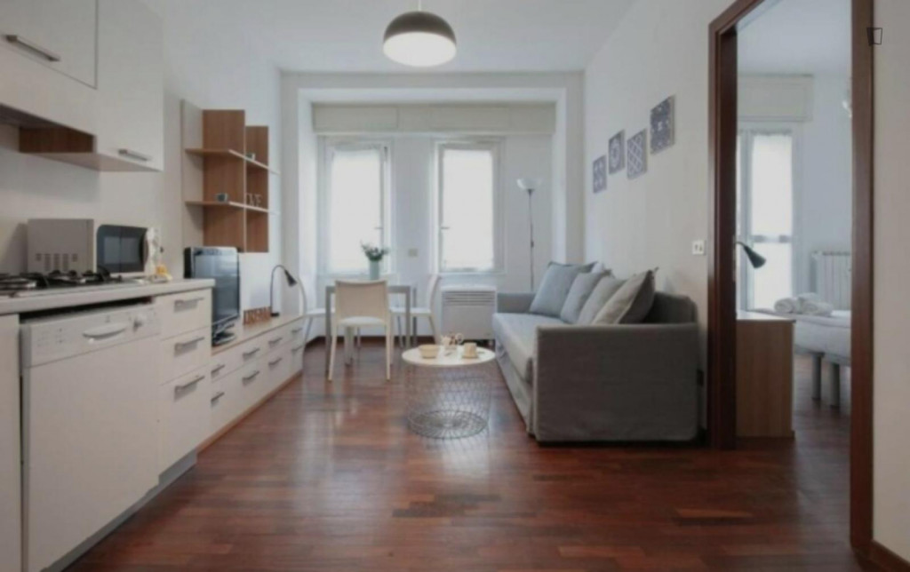 Attractive 1-bedroom apartment near the Gamabara metro - Milan - chambre - ImmoJeune