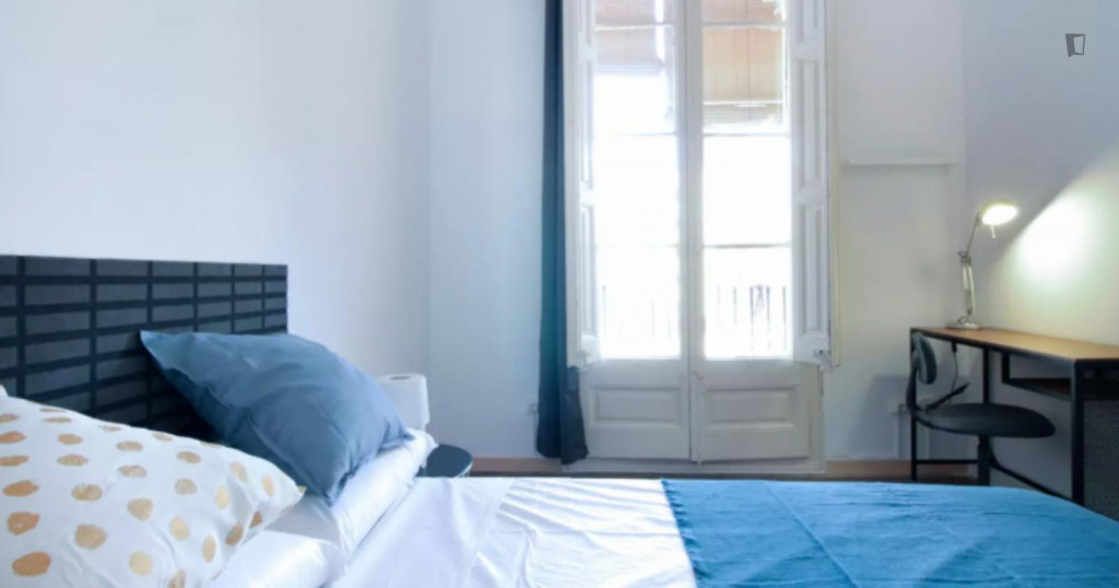 Attractive double bedroom in L'Antiga Esquerra de l'Eixample - Barcelone - chambre - ImmoJeune