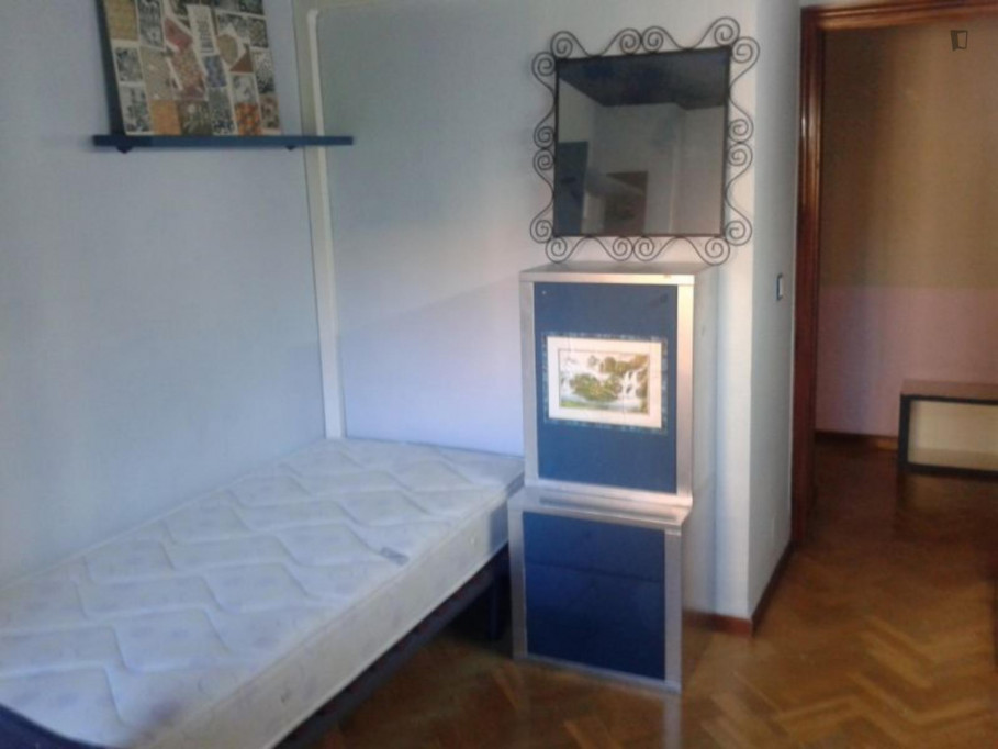 Single bedroom, in 3-bedroom apartment - Murcia - chambre - ImmoJeune