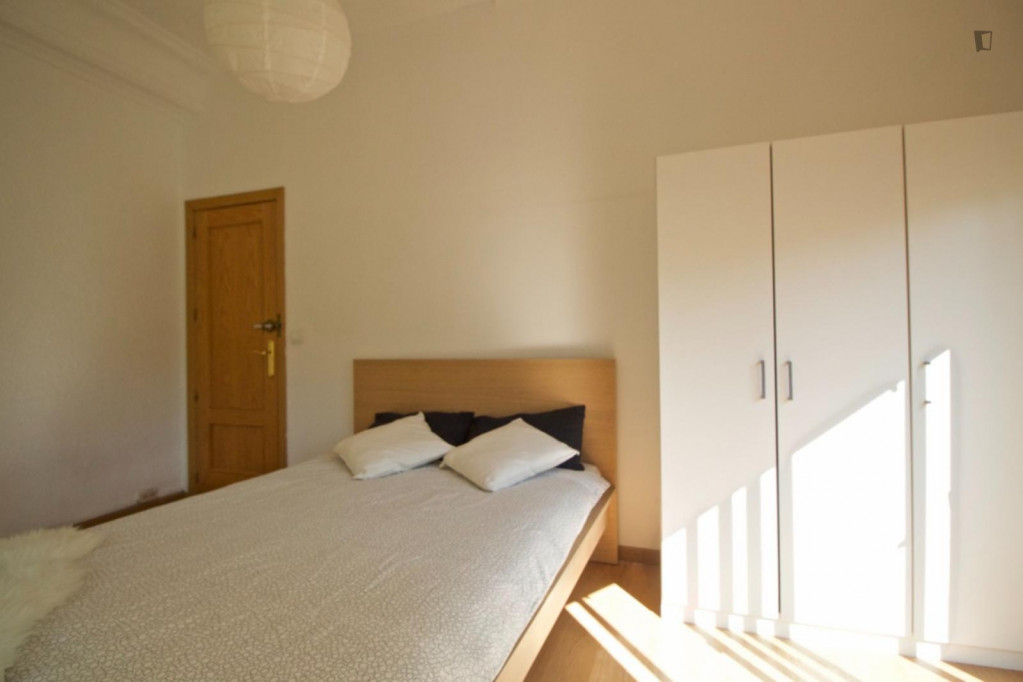 Cute double bedroom near the Palos de la Frontera metro