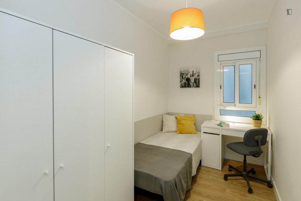 Interesting single bedroom in El Fort Pienc - Barcelone - chambre - ImmoJeune