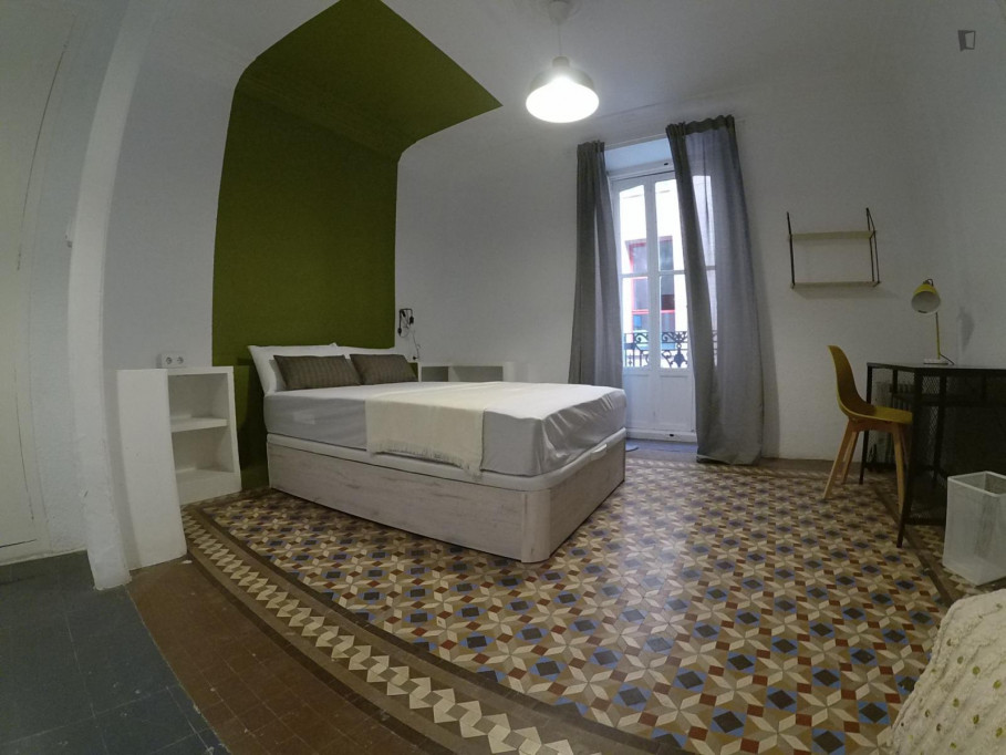 Large double ensuite bedroom in La Xerea - Valence - chambre - ImmoJeune